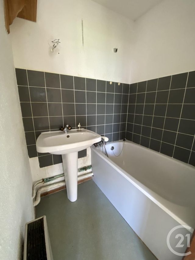Studio Cabine à vendre - 1 pièce - 23.59 m2 - LES ROUSSES - 39 - FRANCHE-COMTE - Century 21 Sanac Immobilier Studio Cabine à vendre - 1 pièce - 23.59 m2 - LES ROUSSES - 39 - FRANCHE-COMTE - Century 21 Sanac Immobilier