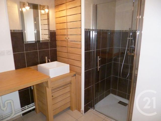 Appartement Duplex à louer - 2 pièces - 63.5 m2 - LES ROUSSES - 39 - FRANCHE-COMTE - Century 21 Sanac Immobilier Appartement Duplex à louer - 2 pièces - 63.5 m2 - LES ROUSSES - 39 - FRANCHE-COMTE - Century 21 Sanac Immobilier