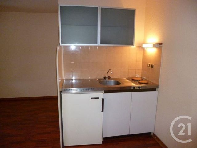 Studio à louer - 1 pièce - 25.5 m2 - LES ROUSSES - 39 - FRANCHE-COMTE - Century 21 Sanac Immobilier Studio à louer - 1 pièce - 25.5 m2 - LES ROUSSES - 39 - FRANCHE-COMTE - Century 21 Sanac Immobilier