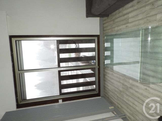 Afficher la photo en grand Studio Cabine à louer - 1 pièce - 23.0 m2 - LES ROUSSES - 39 - FRANCHE-COMTE - Century 21 Sanac Immobilier