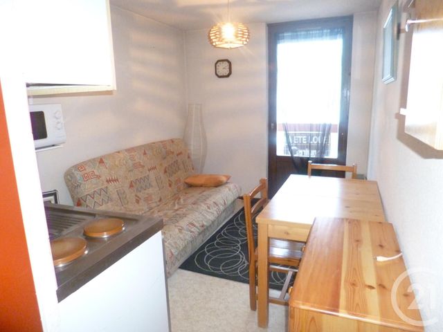 Afficher la photo en grand Appartement F1 à louer - 1 pièce - 17.12 m2 - LES ROUSSES - 39 - FRANCHE-COMTE - Century 21 Sanac Immobilier