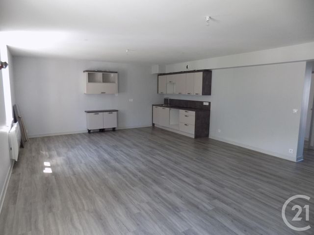 Appartement à vendre - 3 pièces - 107.0 m2 - MORBIER - 39 - FRANCHE-COMTE - Century 21 Sanac Immobilier